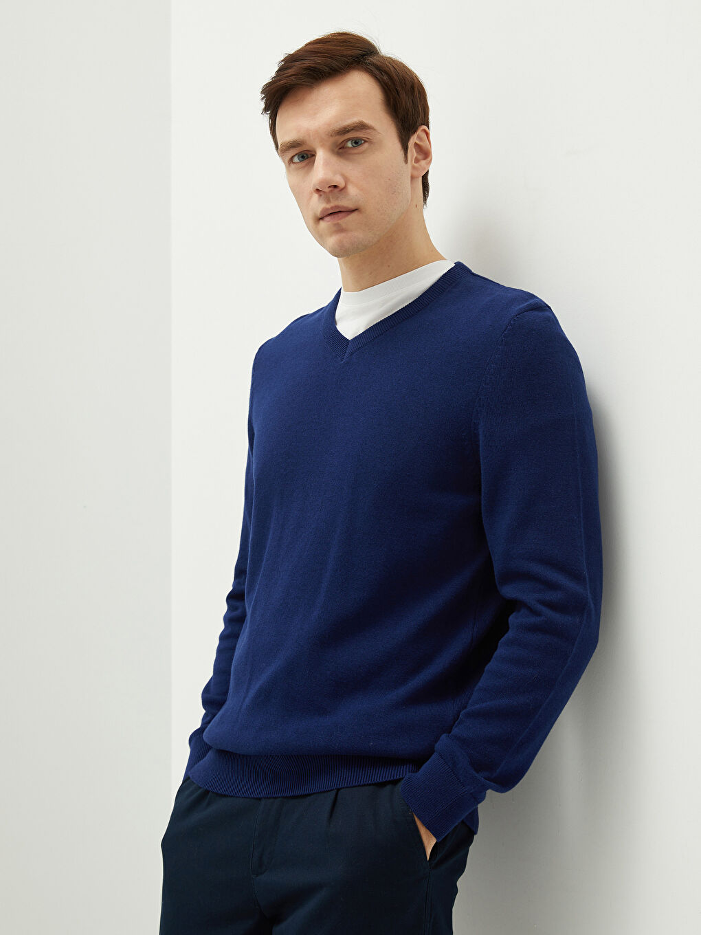 Mavi V Yaka Uzun Kollu Basic İnce Erkek Triko Kazak-1