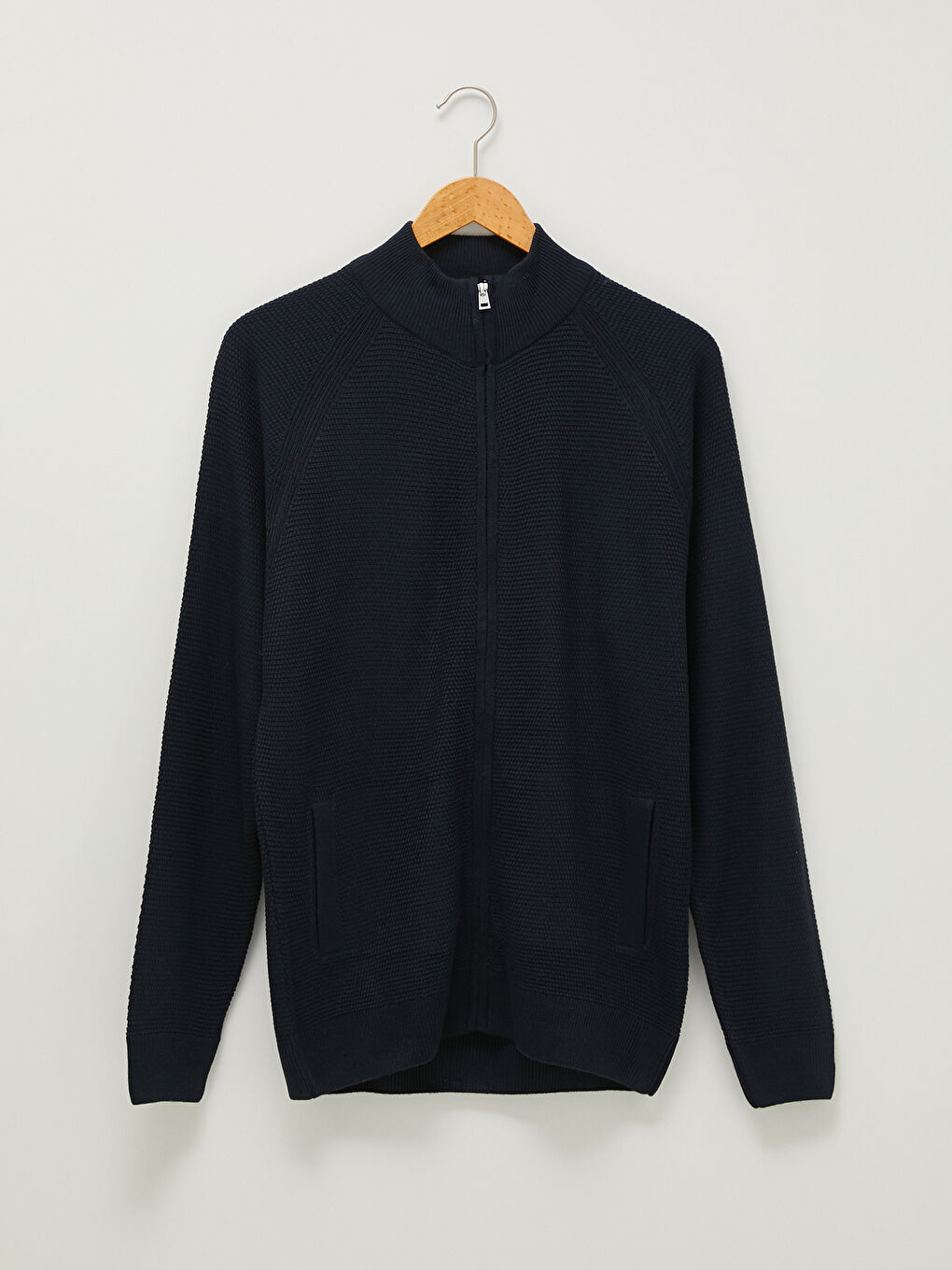 LCWAIKIKI Basic Standard Fit Turtle Neck Long Sleeve Men's Tricot Cardigan -W11448Z8-RFH