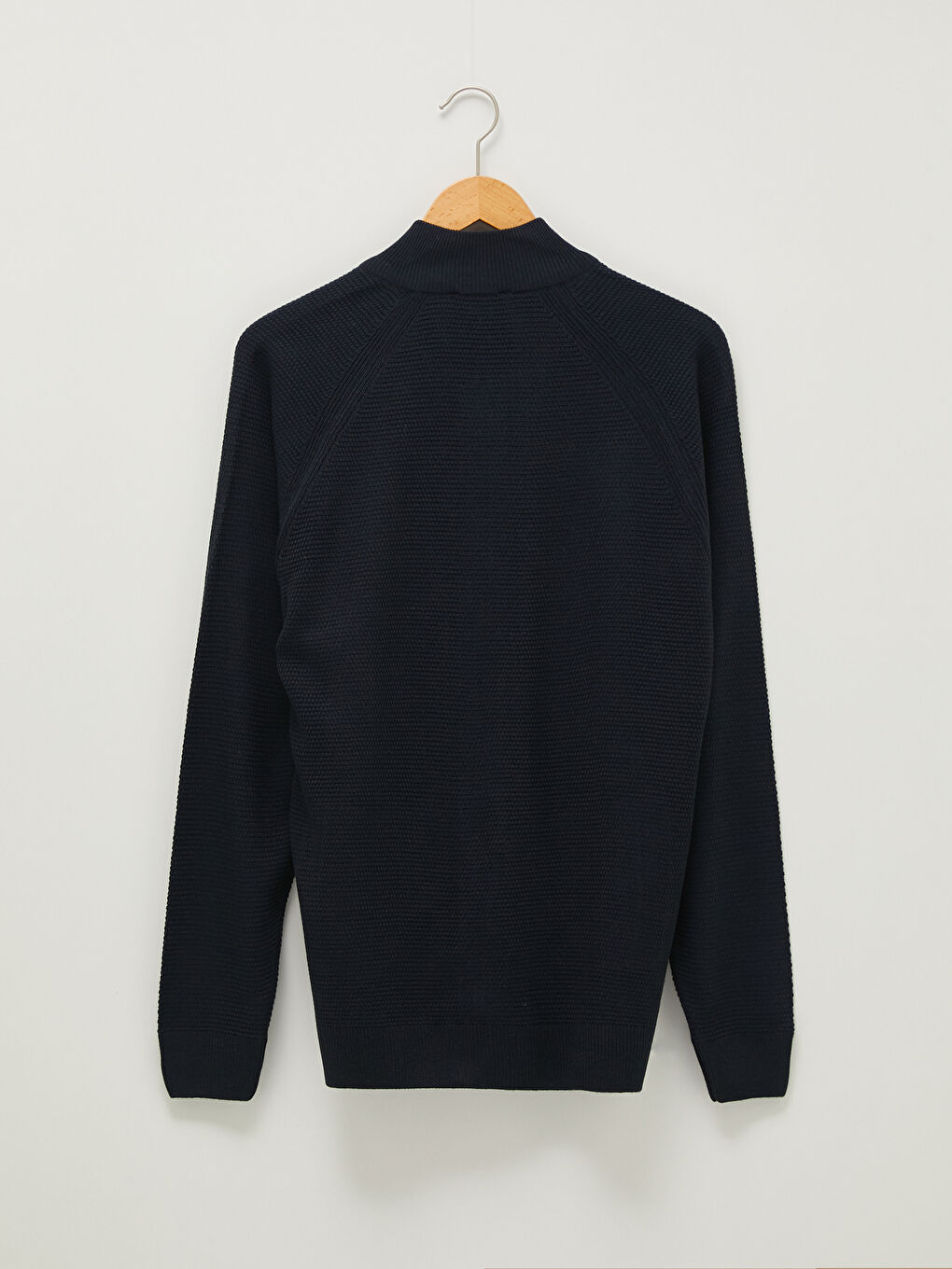 LCWAIKIKI Basic Standard Fit Turtle Neck Long Sleeve Men's Tricot Cardigan -W11448Z8-RFH