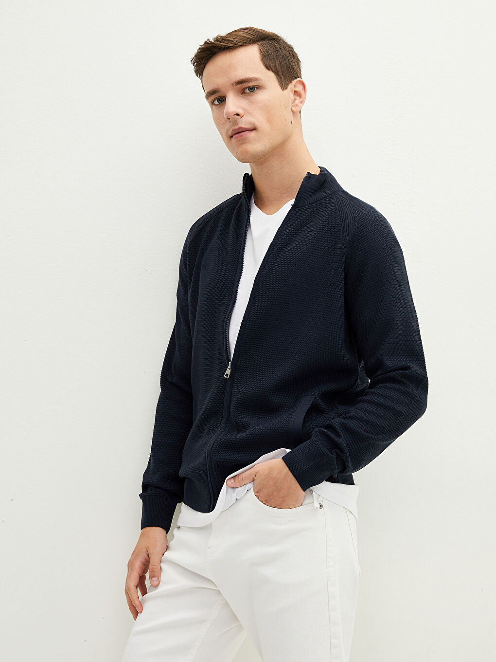 LCWAIKIKI Basic Standard Fit Turtle Neck Long Sleeve Men's Tricot Cardigan -W11448Z8-RFH