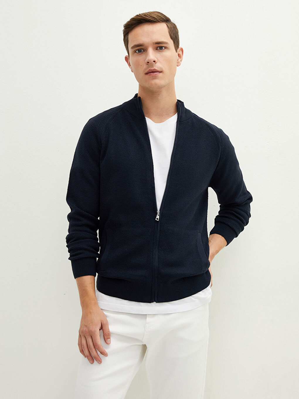 LCWAIKIKI Basic Standard Fit Turtle Neck Long Sleeve Men's Tricot Cardigan -W11448Z8-RFH