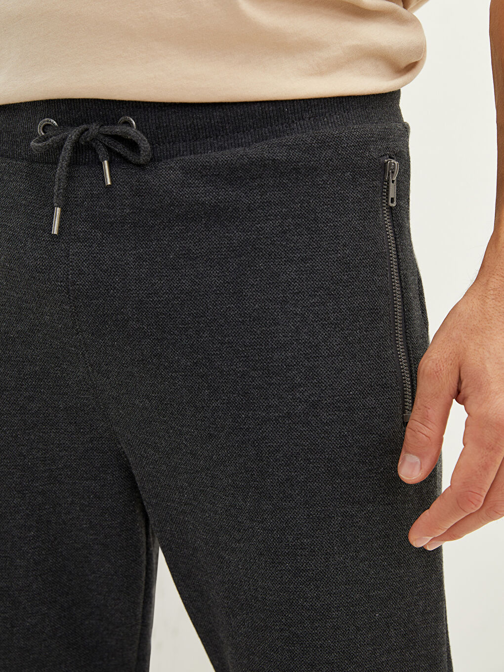 LCWAIKIKI Classic Standard Fit Men's Sweatpants -W11450Z8-D5D