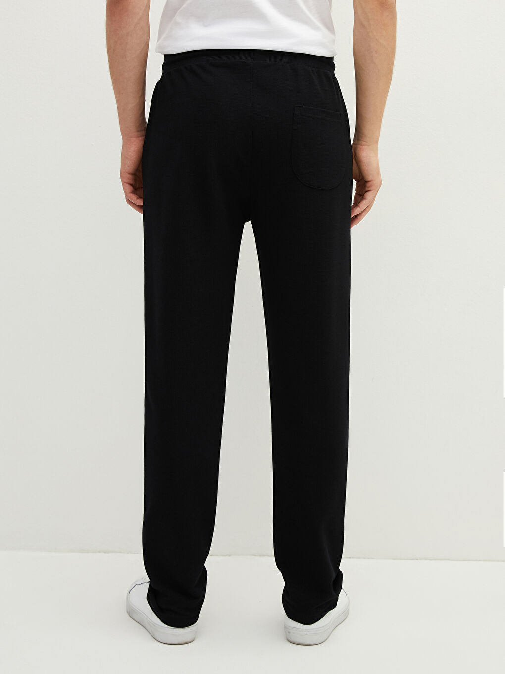 LCWAIKIKI Basic Standard Fit Men's Sweatpants -W11451Z8-CVL