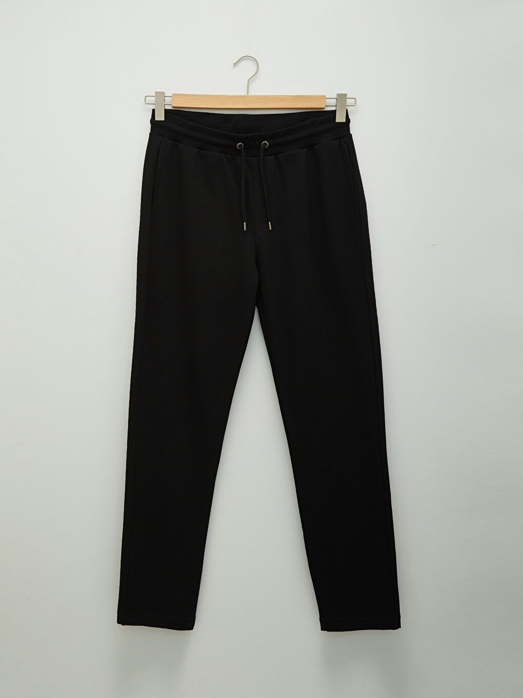 LCWAIKIKI Basic Standard Fit Men's Sweatpants -W11451Z8-CVL