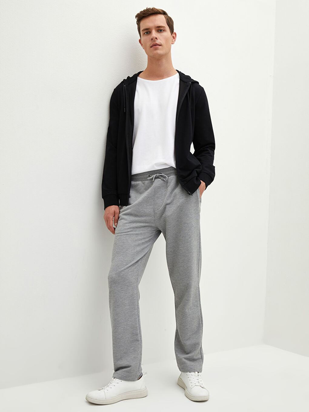 Standard Fit Men's Sweatpants