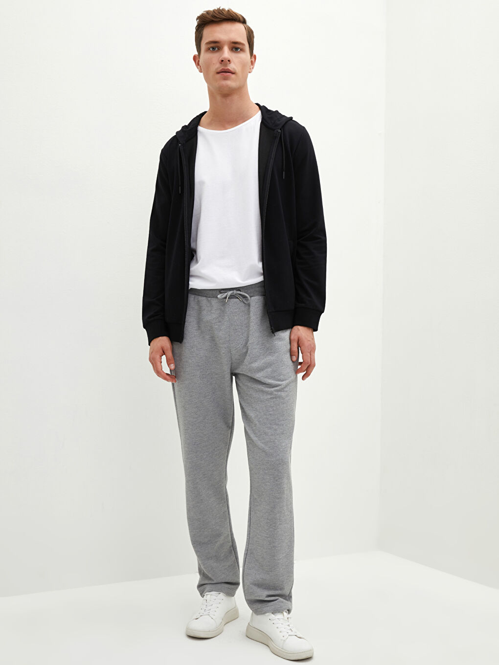 Standard Fit Men's Sweatpants-1