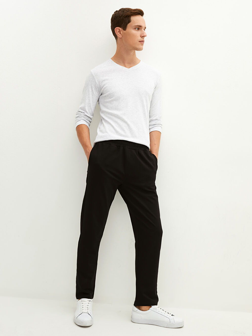 Siyah Standart Kalıp Erkek Eşofman Altı-4