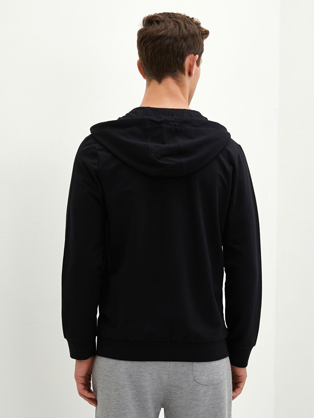 Мужская толстовка на молнии с капюшоном и длинным рукавом-3