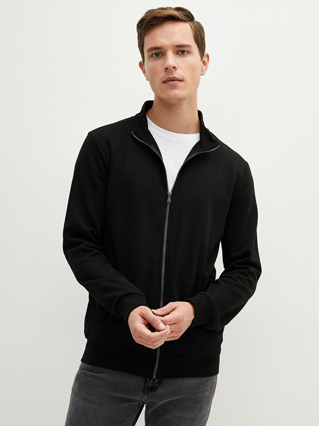 Siyah Rahat Kalıp Dik Yaka Uzun Kollu Erkek Kalın Sweatshirt