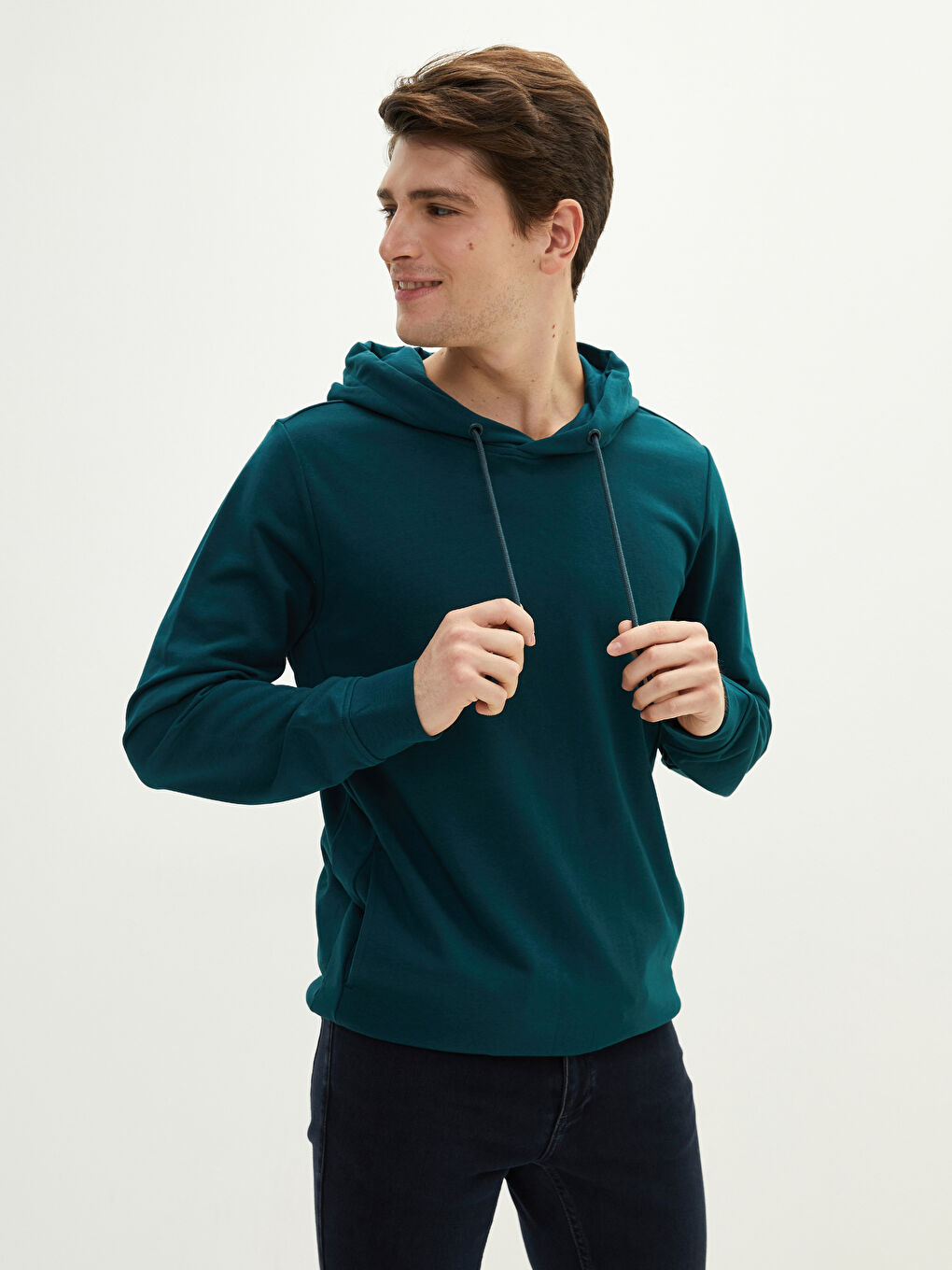 LCWAIKIKI Basic Yeşil Uzun Kollu Basic Erkek Hoodie - 2