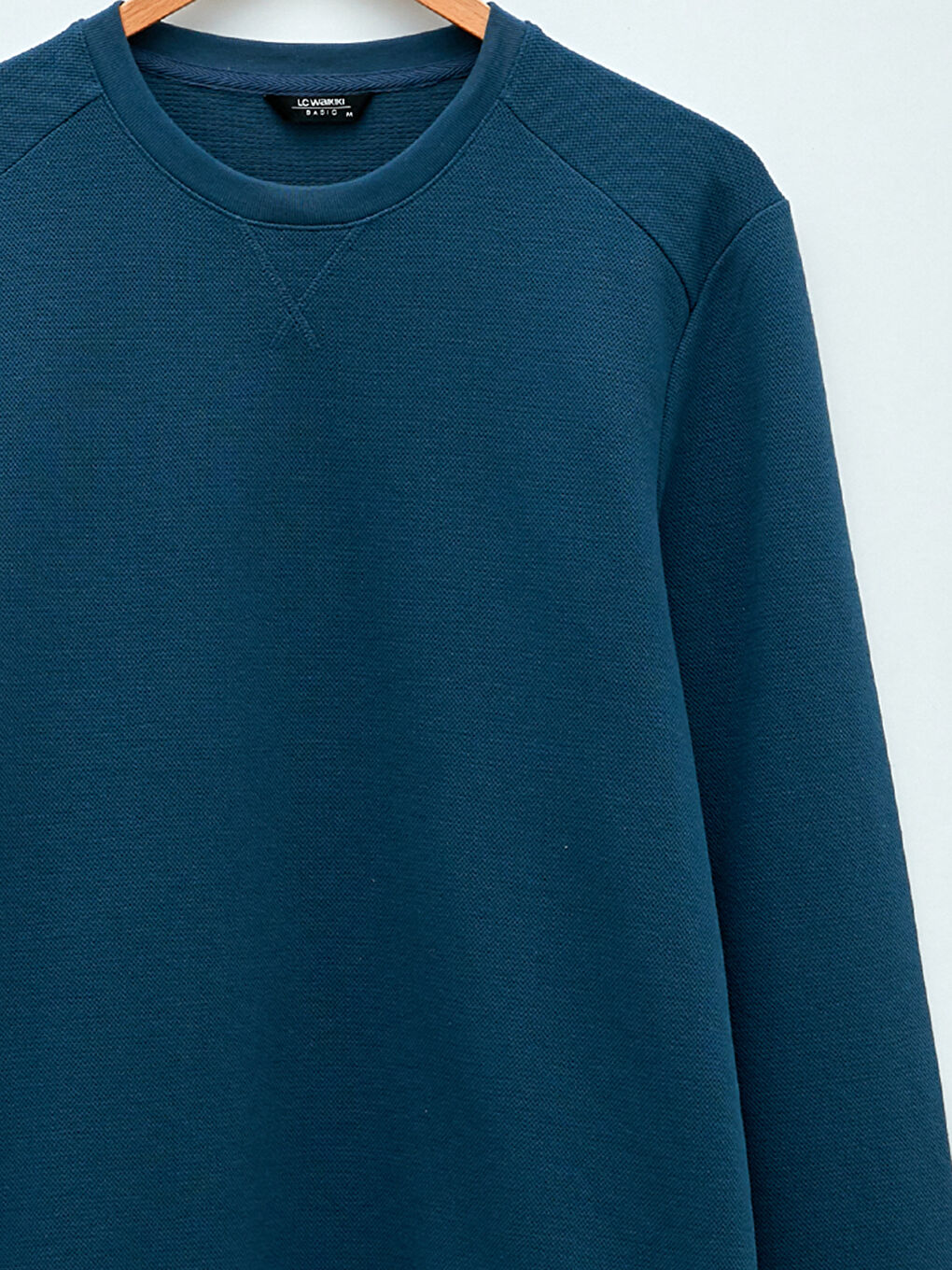 LCWAIKIKI Basic Crew Neck Long Sleeve Men's Sweatshirt -W11479Z8-PJG