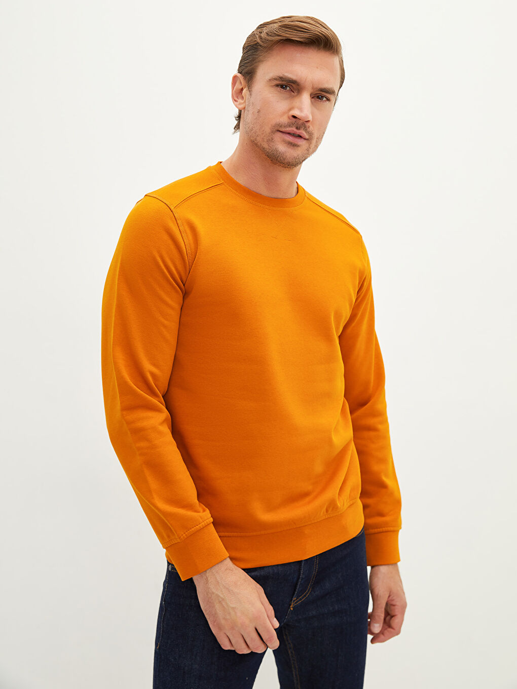 LCWAIKIKI Basic Sarı Bisiklet Yaka Uzun Kollu Kalın Erkek Sweatshirt