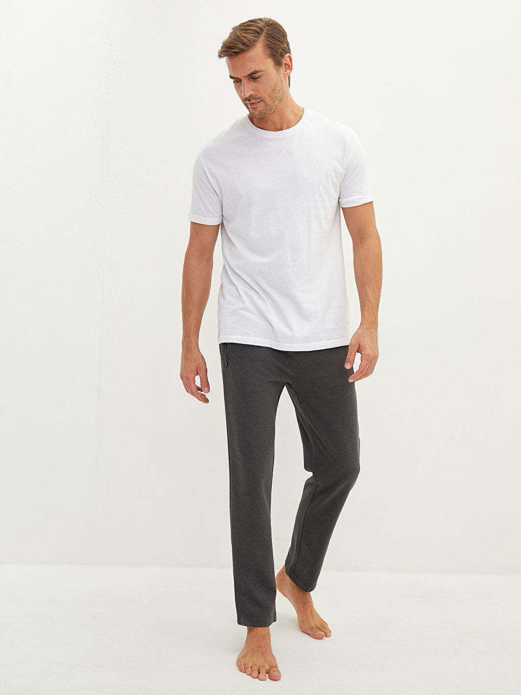 LCWAIKIKI Basic Standard Fit Men's Thick Sweatpants -W11484Z8-D5D