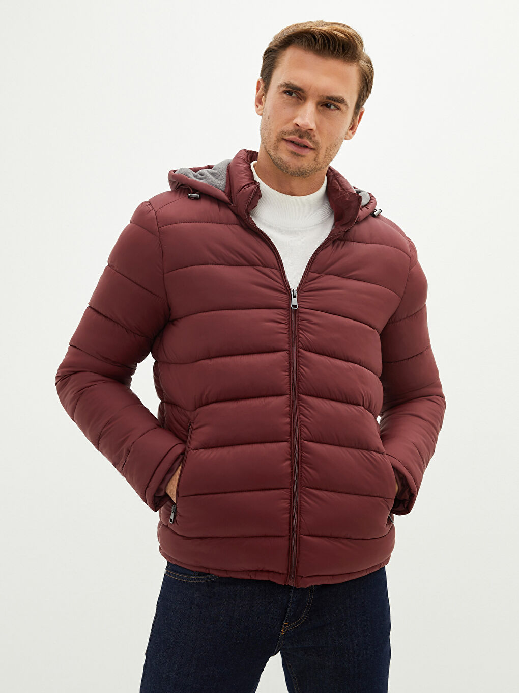 Geacă Matlasată Groasă Pentru Bărbați Cu Glugă Mare Modelată-2