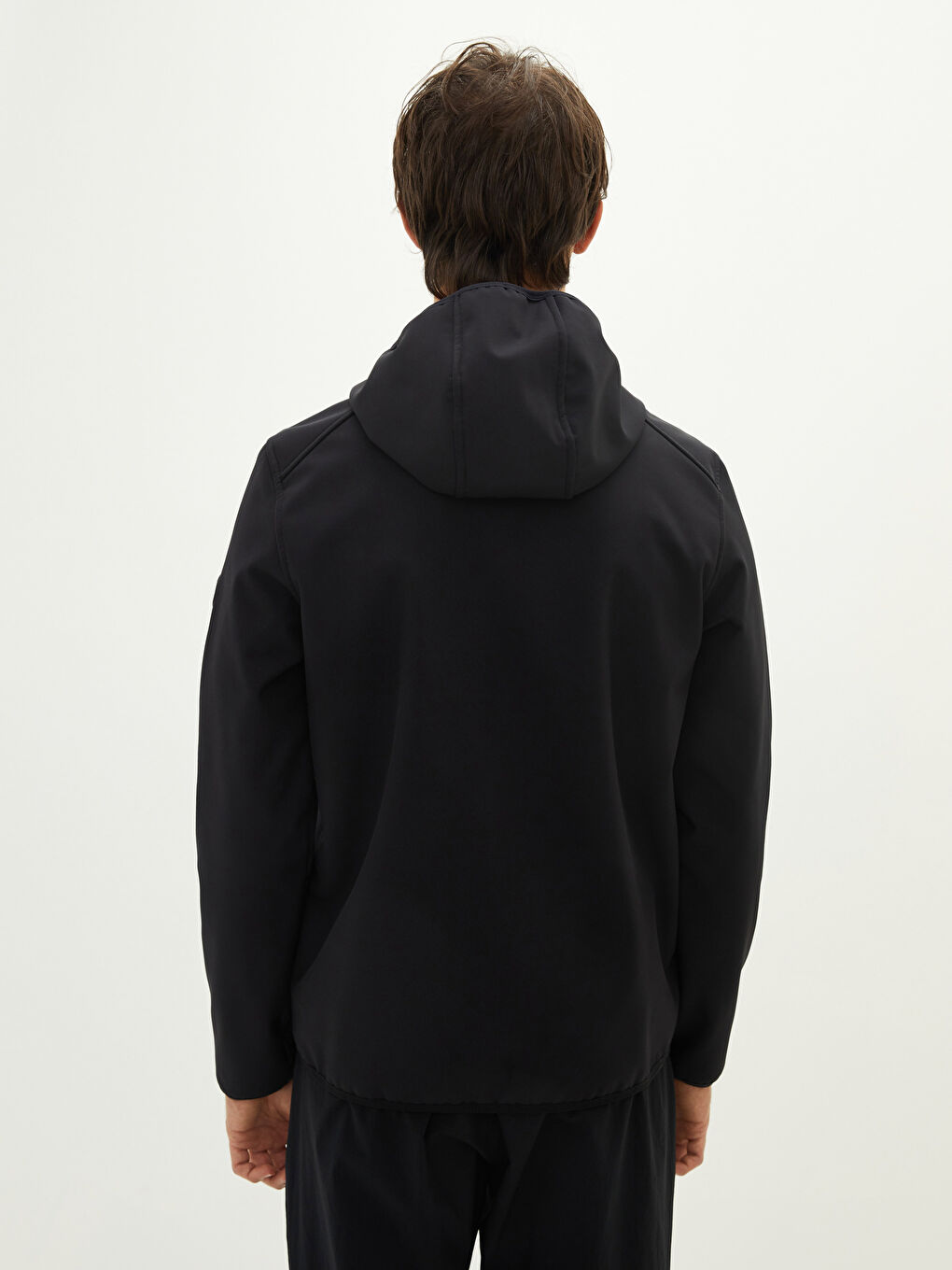 Siyah Rahat Kalıp Kapüşonlu İnce Erkek Yağmurluk-7