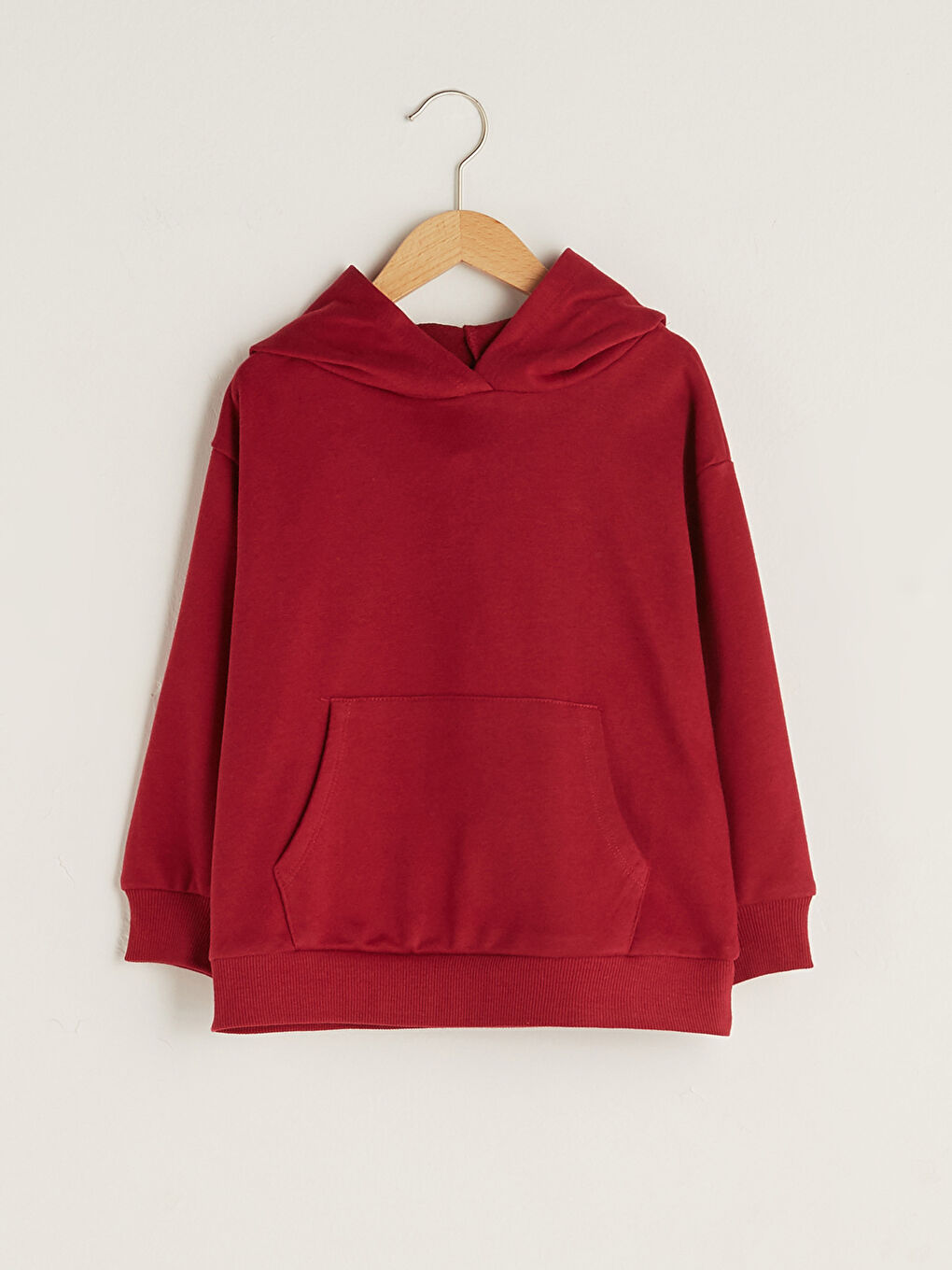 კაპიუშონიანი საბაზისო გრძელმკლავიანი გოგონების სპორტული მაისური