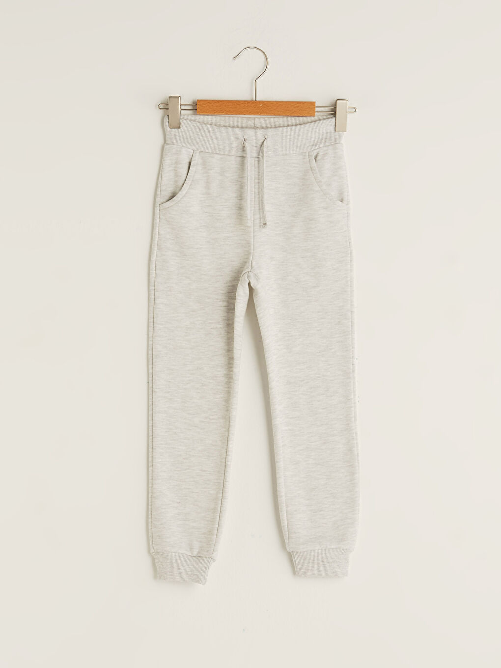LCW Kids Elastic Waist Girl Jogger Sweatpants -W11505Z4-LAK