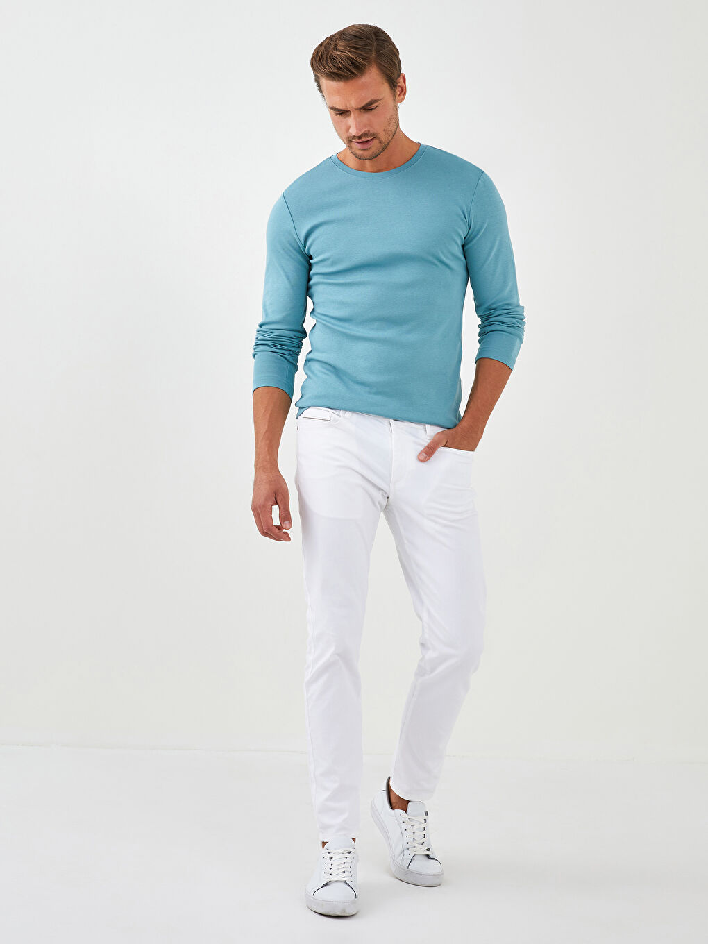 LCWAIKIKI Classic Crew Neck Long Sleeve Basic Men's T-shirt -W11508Z8-GTK