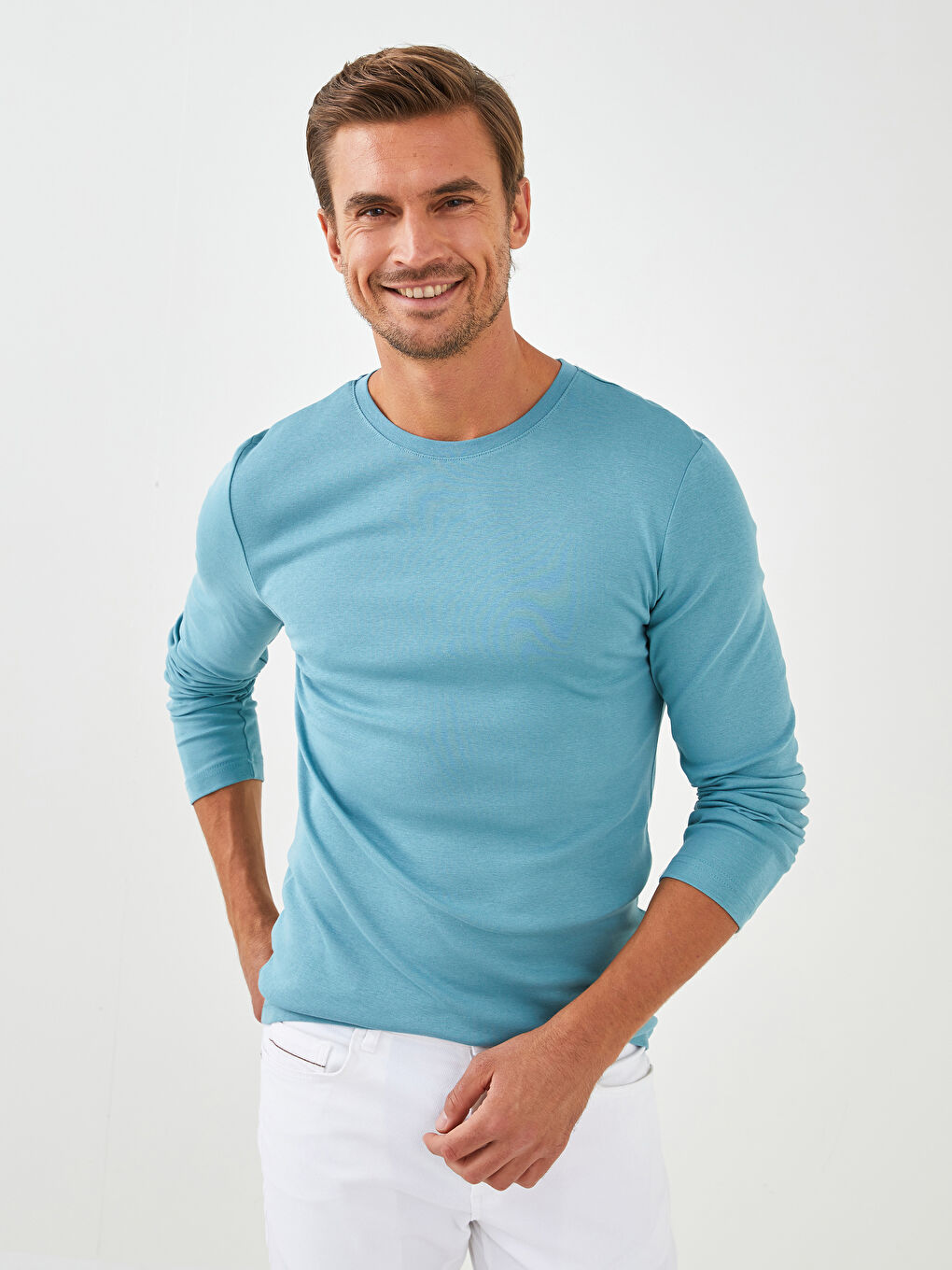 LCWAIKIKI Classic Crew Neck Long Sleeve Basic Men's T-shirt -W11508Z8-GTK