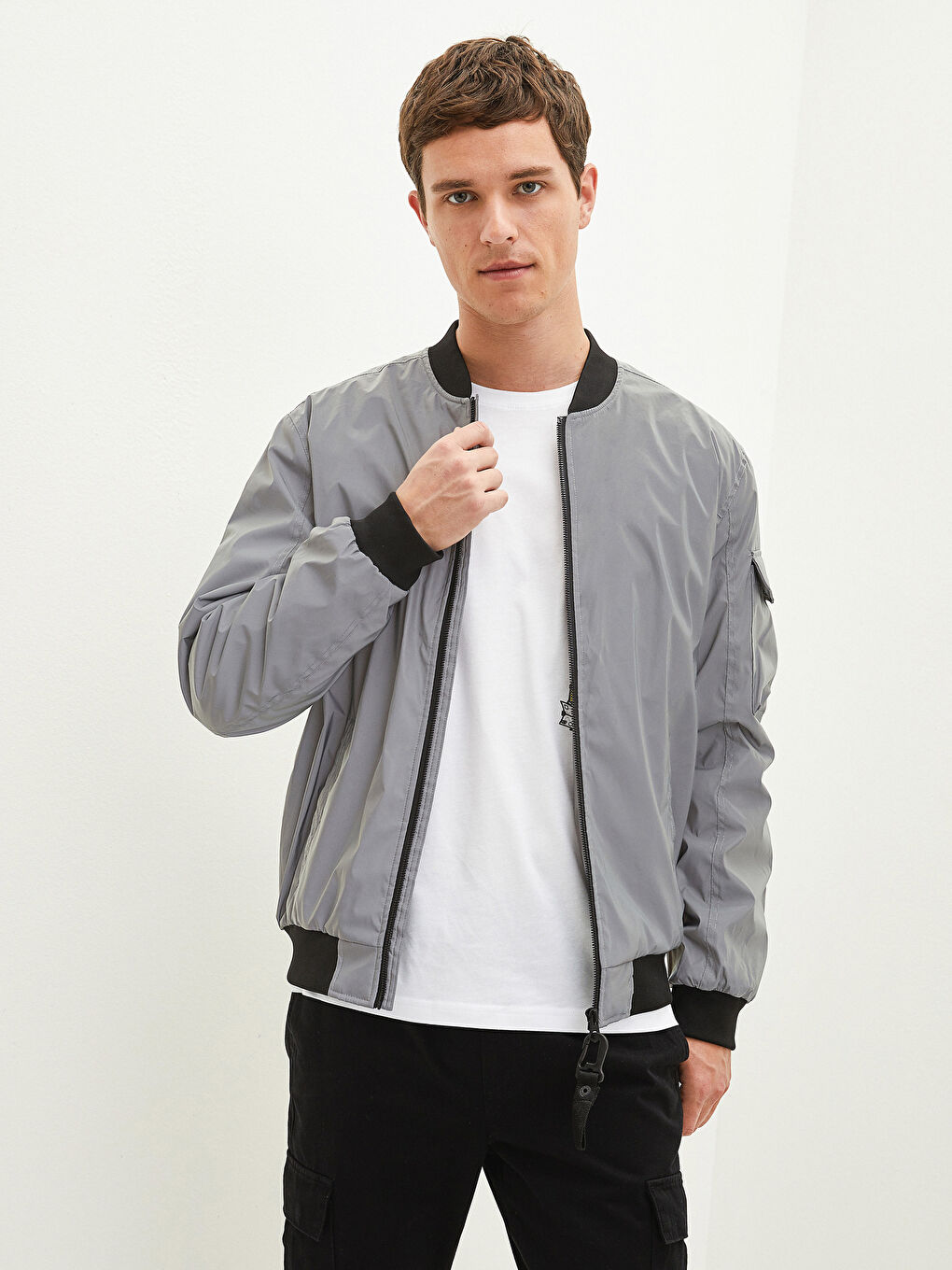 جاكيت بومبر رجالي بقصة عادية وياقة كلية-2