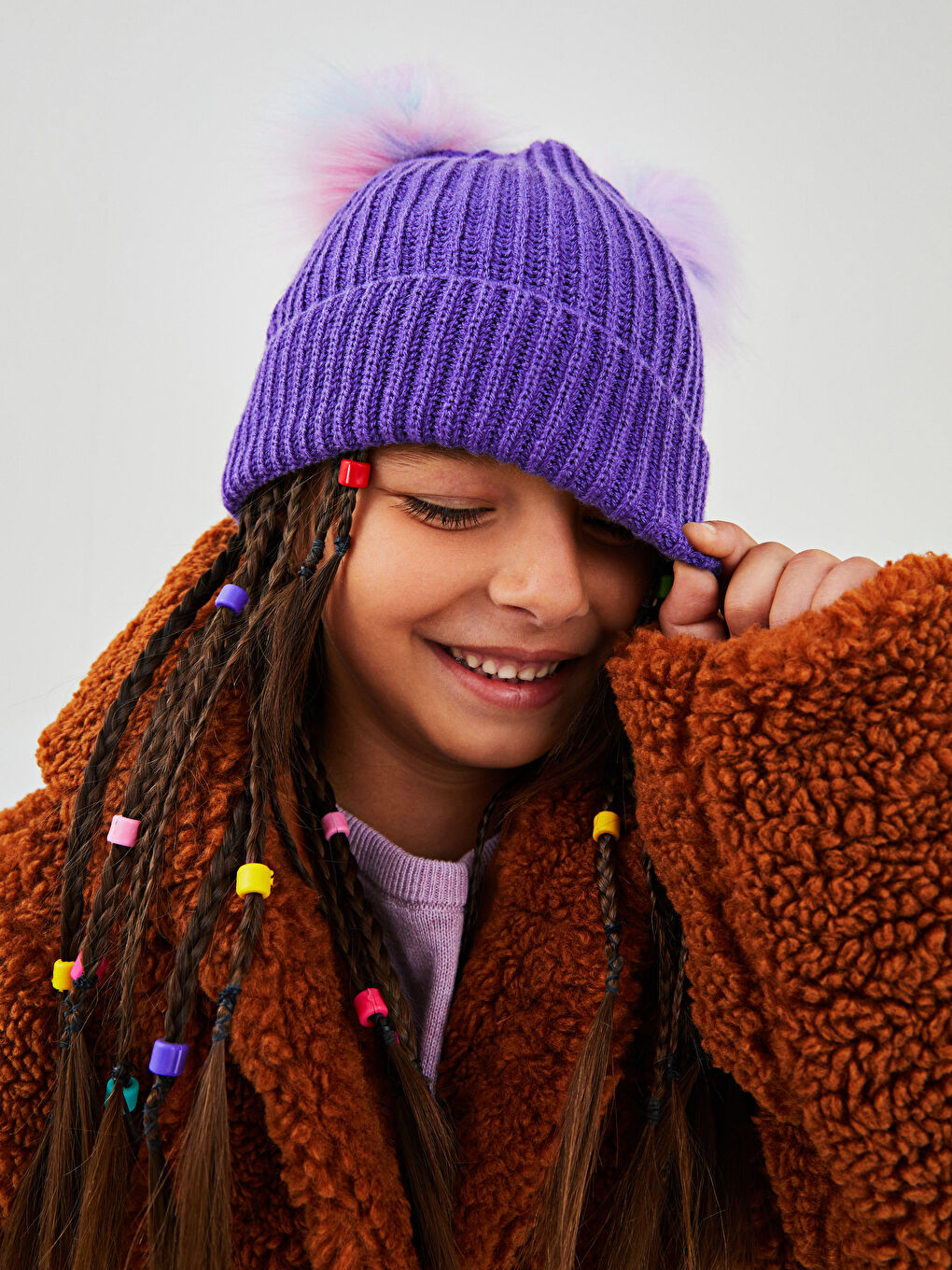 Girl's Tricot Beret with Pompoms