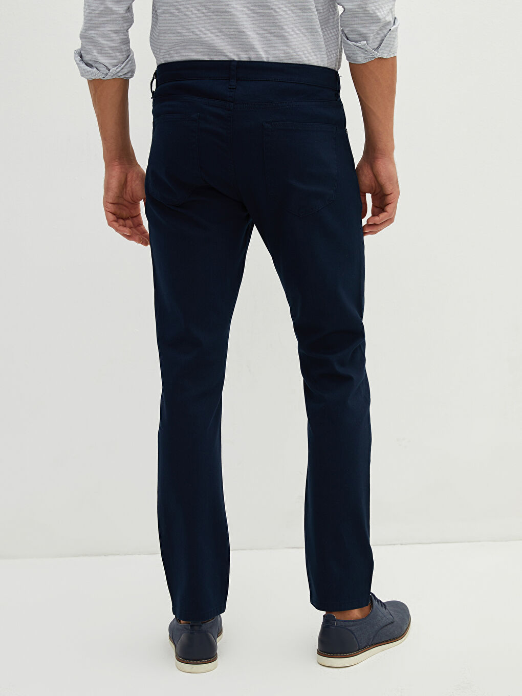 بنطلون قماش دوبي رفيع للرجال-4