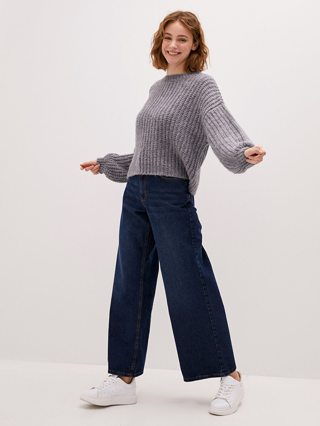 Gri Bisiklet Yaka Kendinden Desenli Uzun Kollu Oversize Kadın Triko Kazak-3