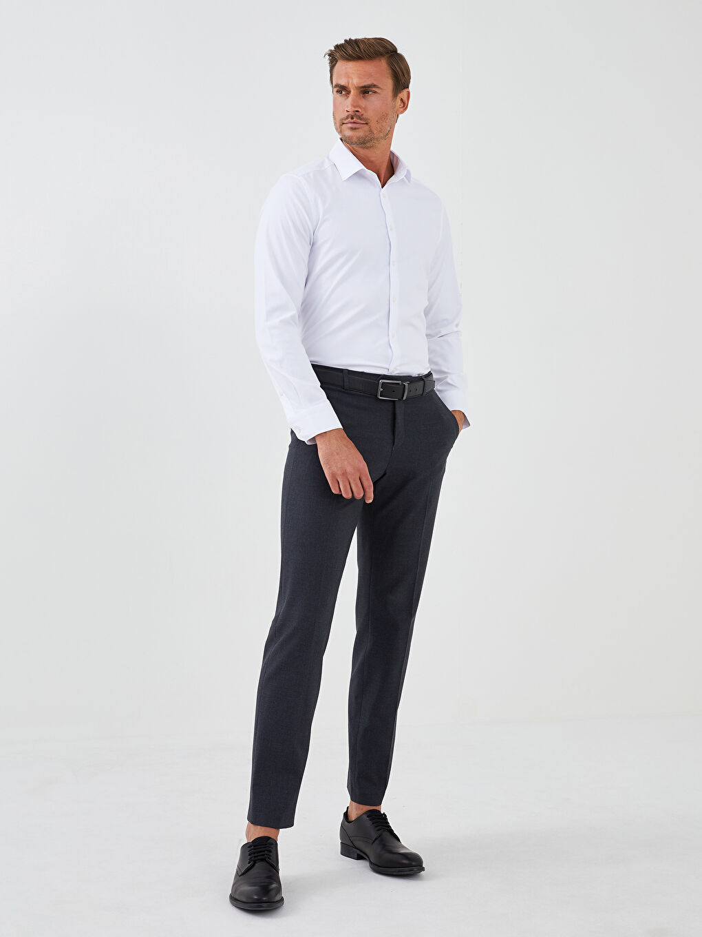 LCWAIKIKI Formal Slim Fit Long Sleeve Oxford Men's Shirt -W11622Z8-JYX