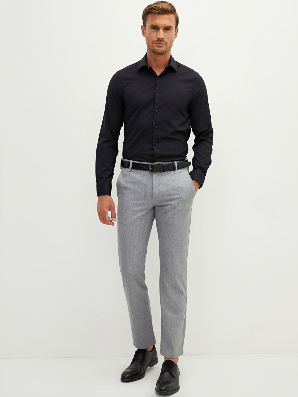 قميص أوكسفورد كم طويل رفيع للرجال-1