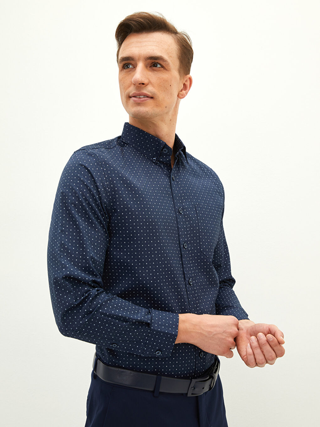 Lacivert Regular Fit Uzun Kollu Gabardin Erkek Gömlek-1