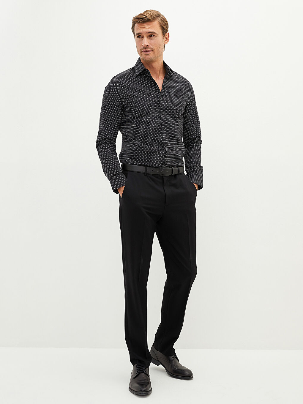 Siyah Slim Fit Uzun Kollu Desenli Poplin Erkek Gömlek-3