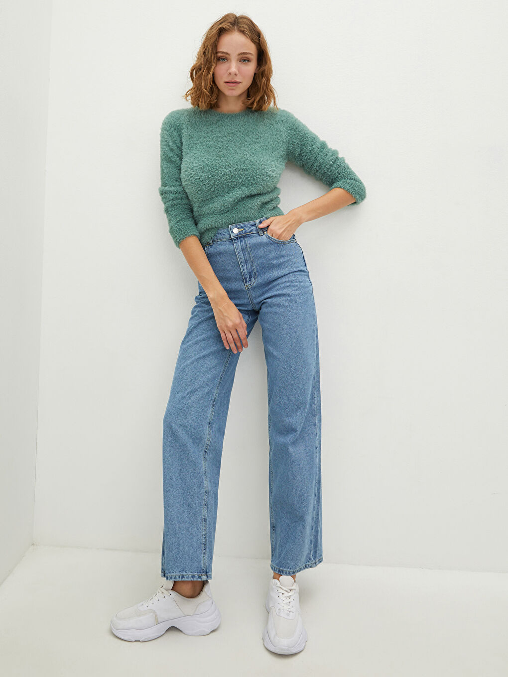 سترة تريكو سادة بياقة دائرية وأكمام طويلة للسيدات-3