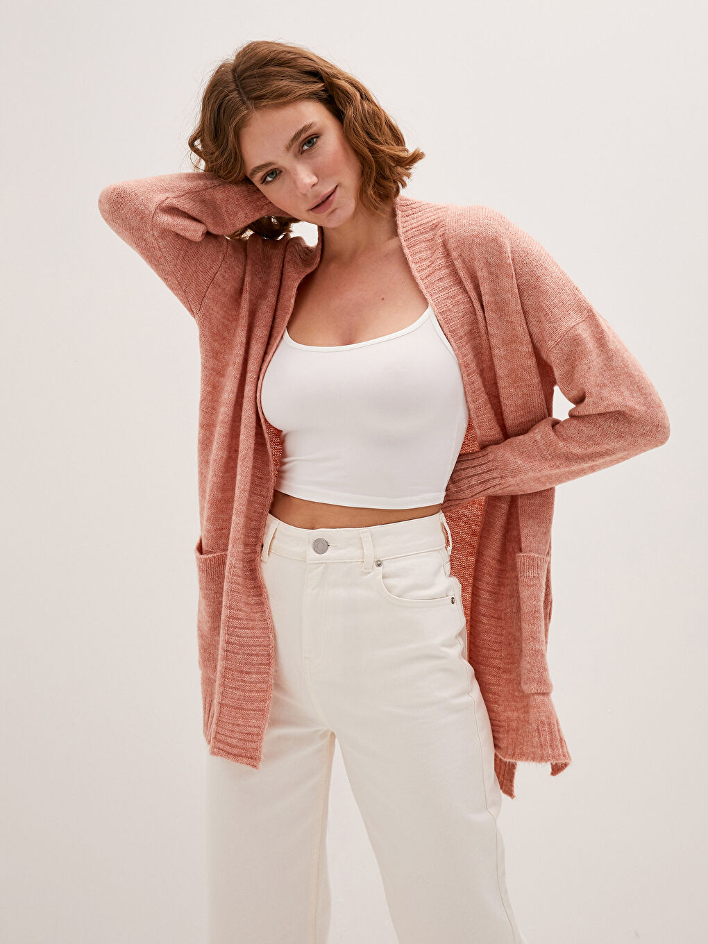 Mercan Cep Detaylı Düz Uzun Kollu Kadın Triko Hırka