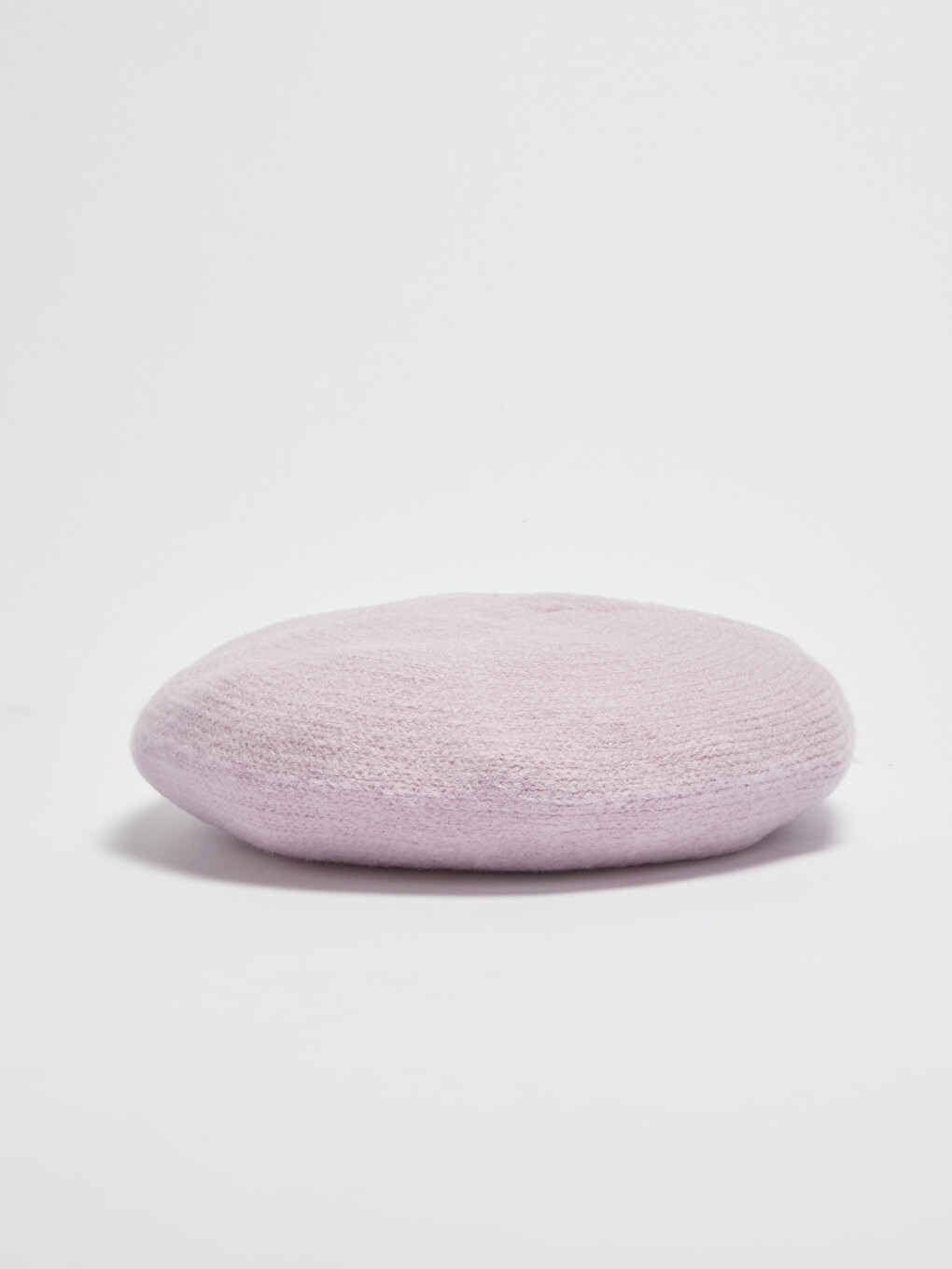 Knitwear Painter Woman Beret-2