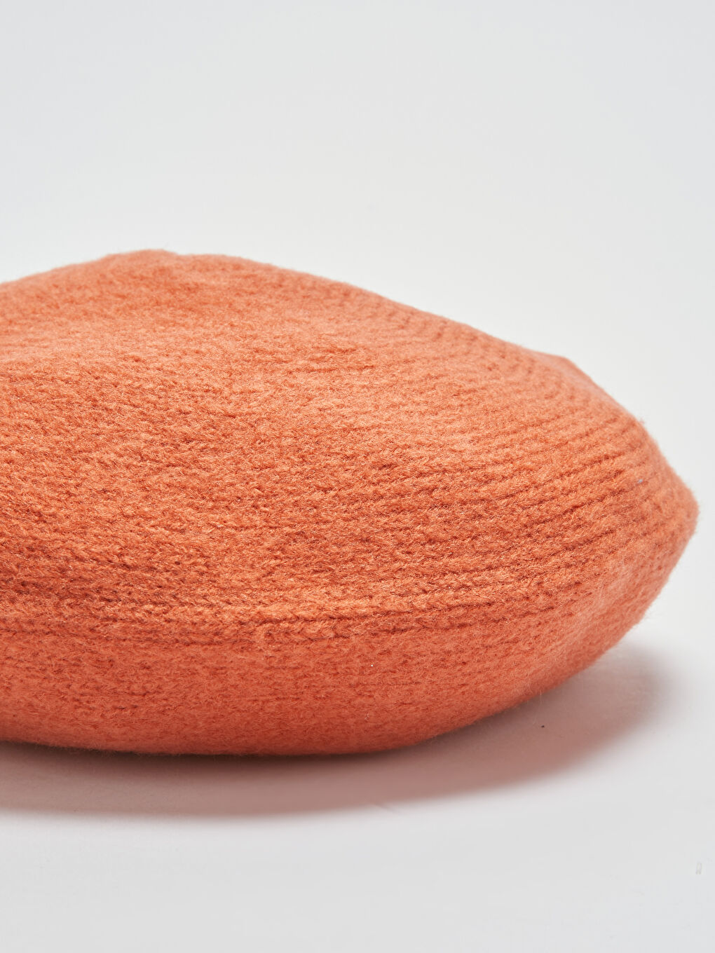 Beretă Femeie Pictor Tricotată-3