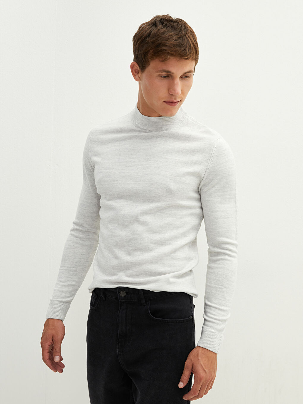 Gri Yarım Balıkçı Yaka Uzun Kollu Erkek Triko Kazak-3