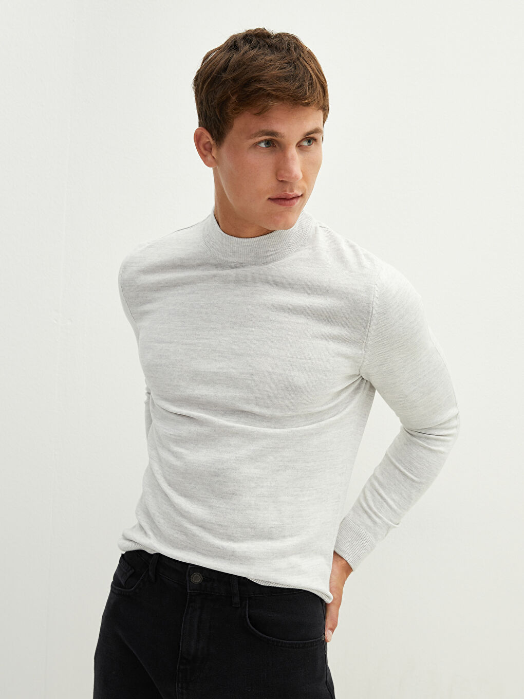 Gri Yarım Balıkçı Yaka Uzun Kollu Erkek Triko Kazak-1