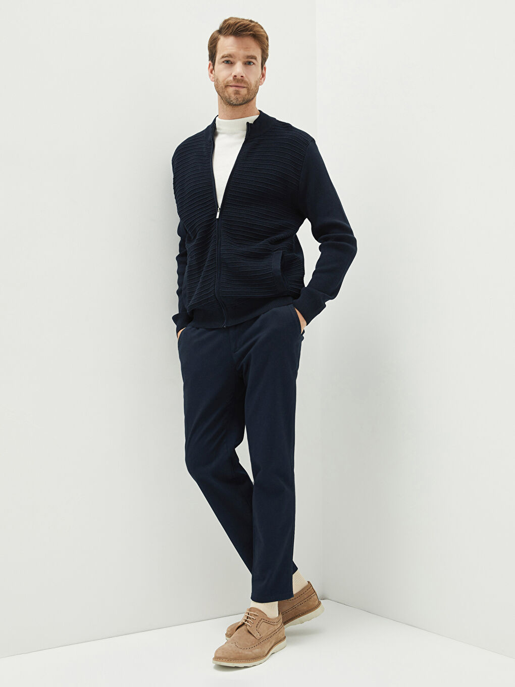 Cardigan en Tricot à Manches Longues avec Col Roulé pour Hommes de Coupe Standard