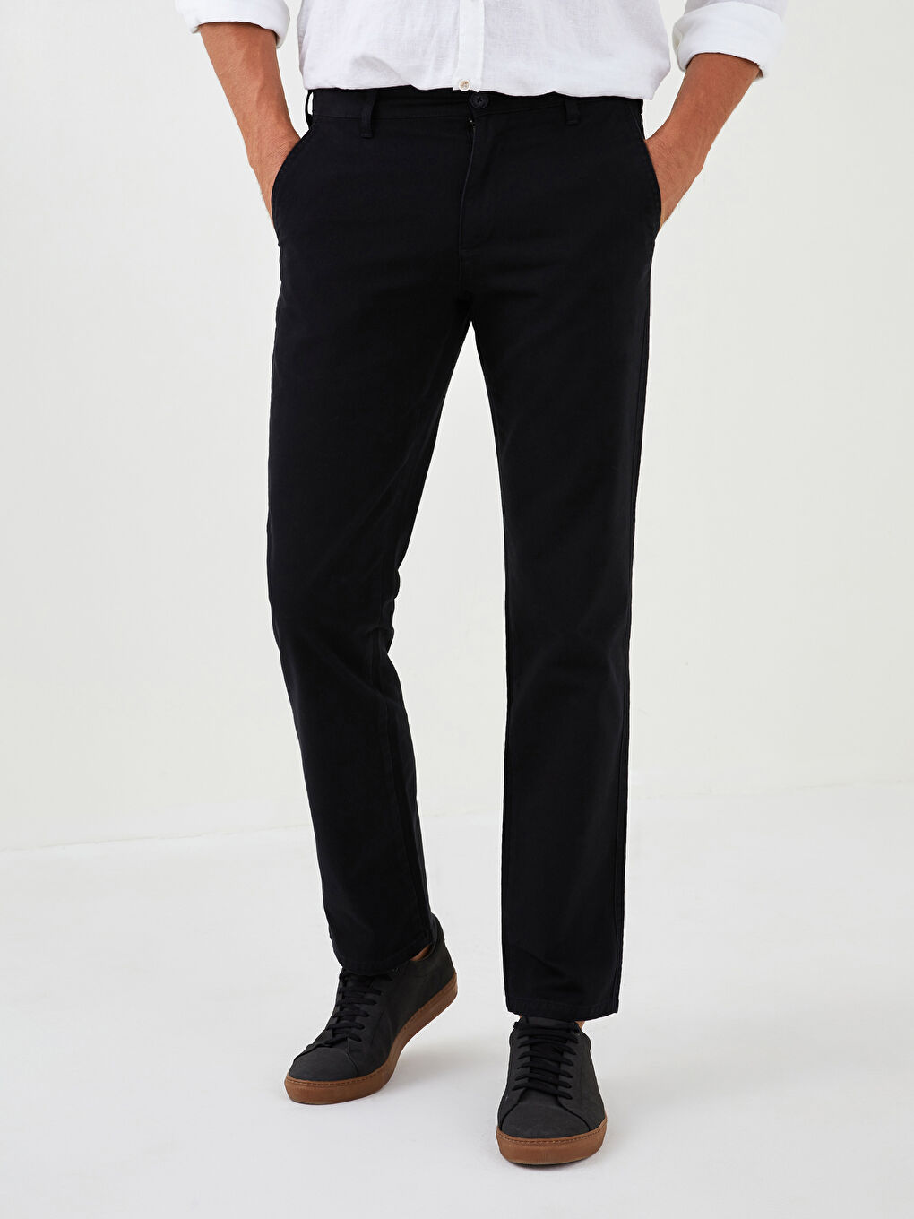 LCWAIKIKI Classic Wide Fit Men's Chino Trousers -W11755Z8-CVL