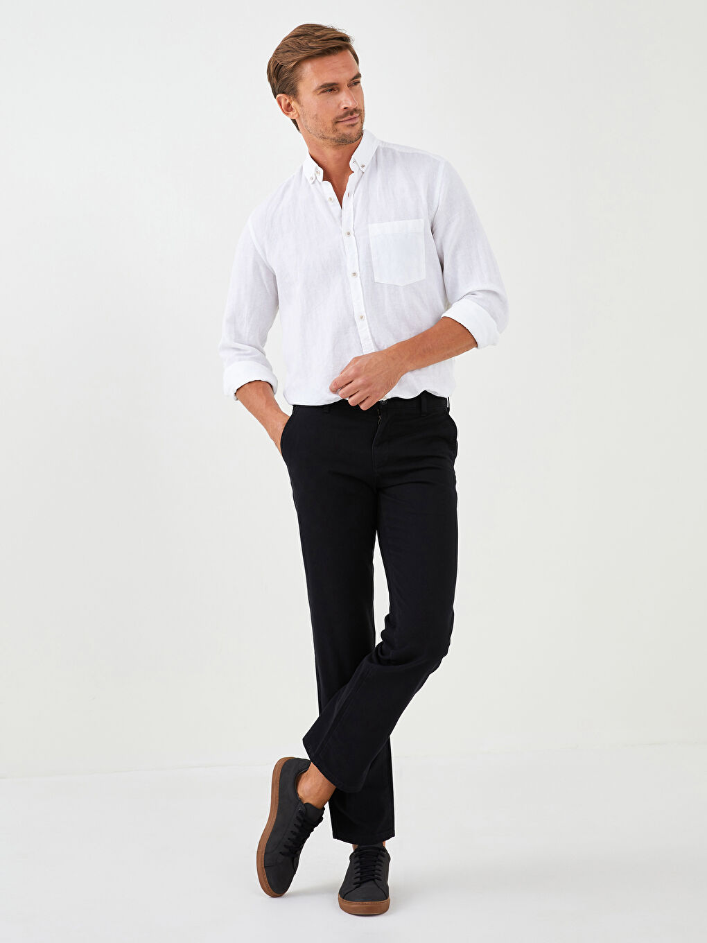 LCWAIKIKI Classic Wide Fit Men's Chino Trousers -W11755Z8-CVL
