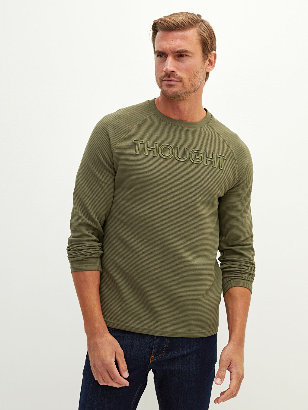 LCWAIKIKI Classic Crew Neck Long Sleeve Printed Men's T-Shirt -W11773Z8-HCZ