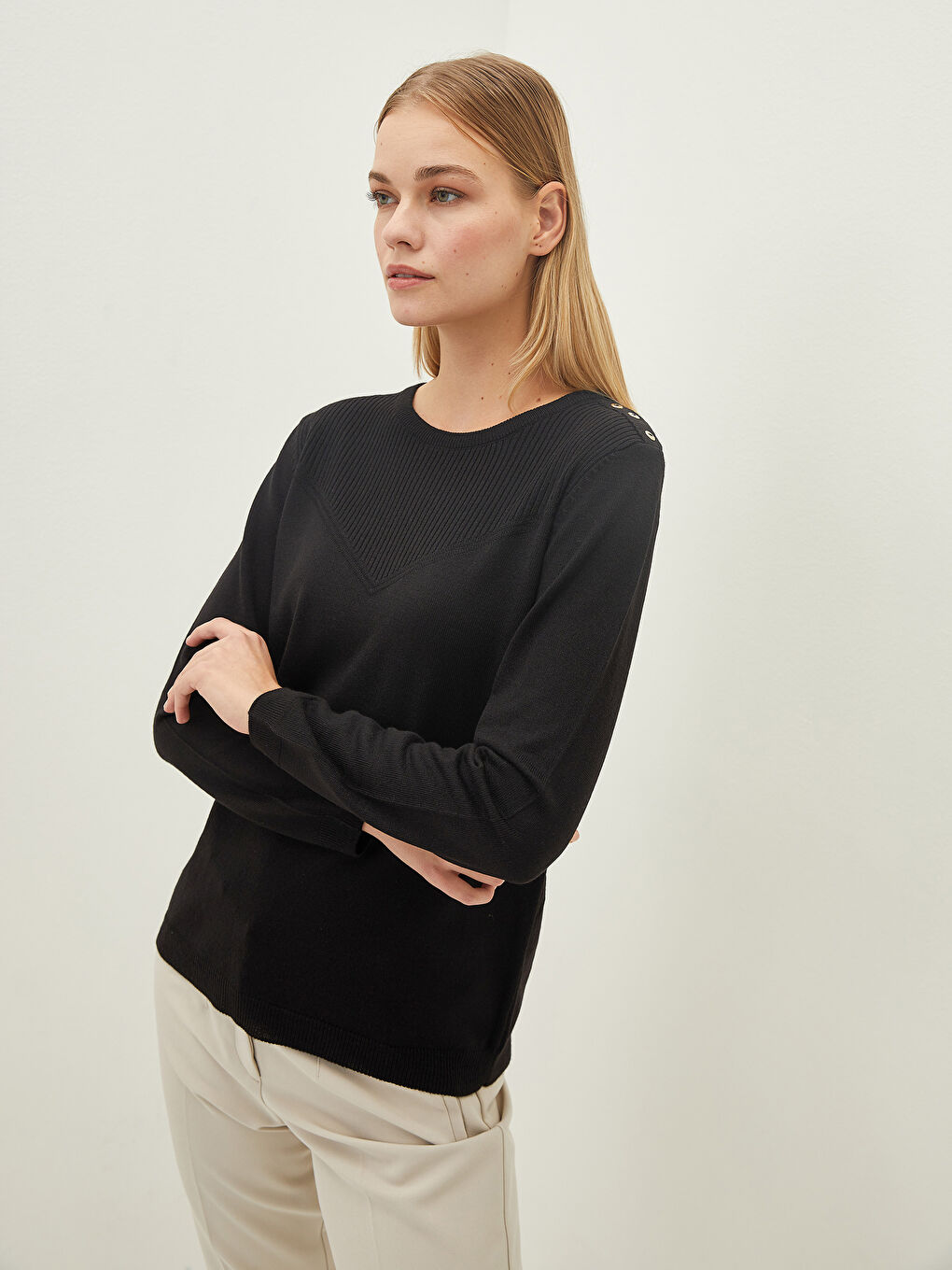 Siyah Bisiklet Yaka Düz Uzun Kollu Kadın Triko Kazak-2