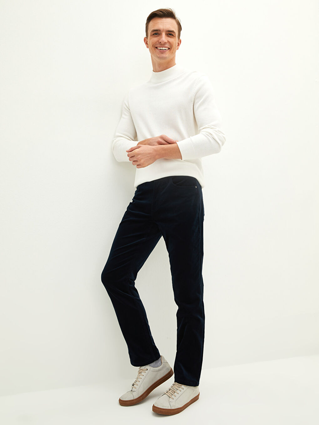 Relaxed Fit Velvet Men's Trousers-1