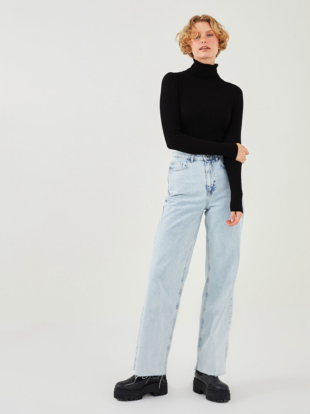 LCW Vision Turtleneck Regular Long Sleeve Women's Basic Tricot Sweater -W12017Z8-CVL