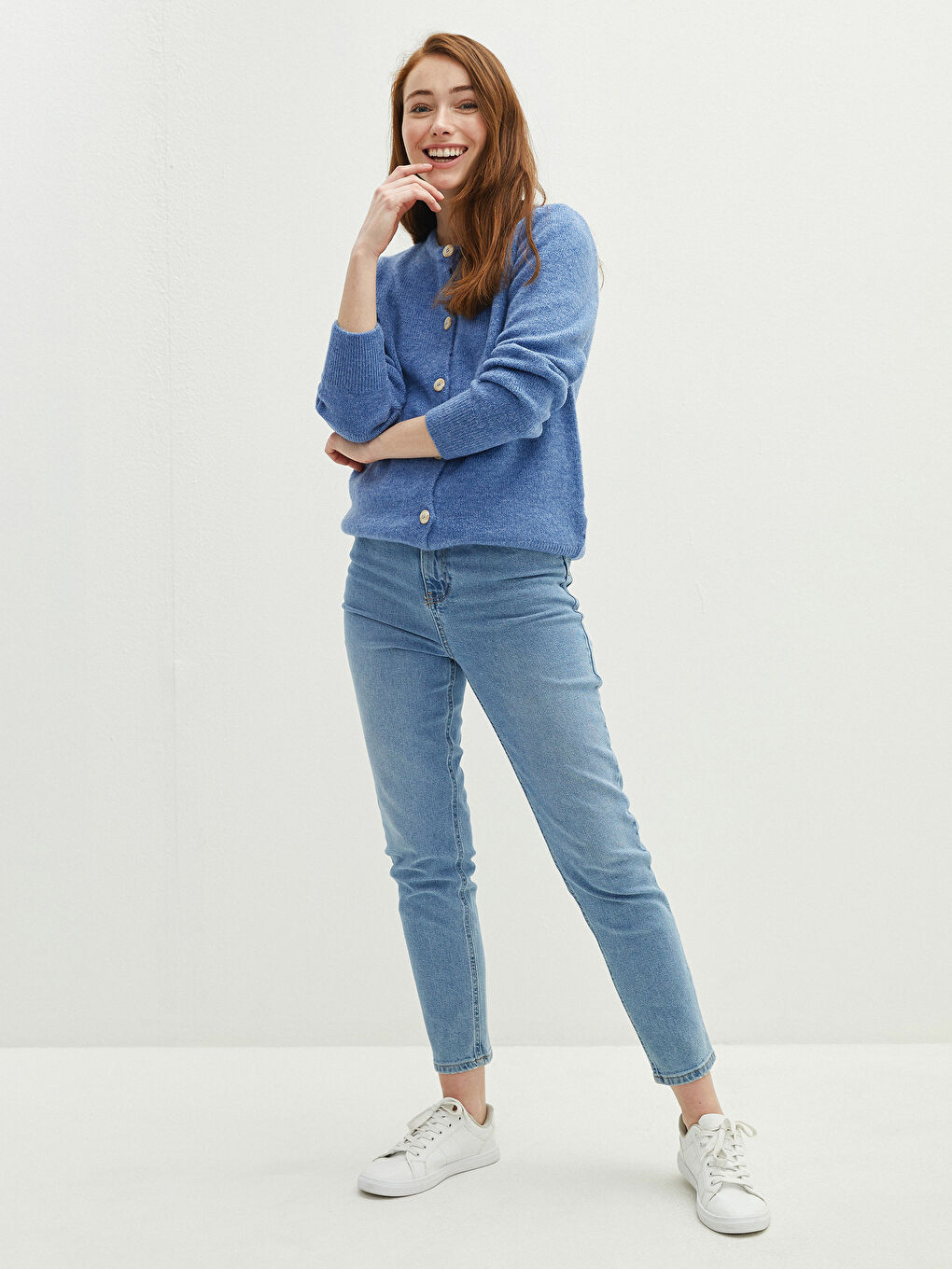 Cardigan en Tricot à Col Rond Fermeture Droite à Boutons Manches Longues pour Femmes-1