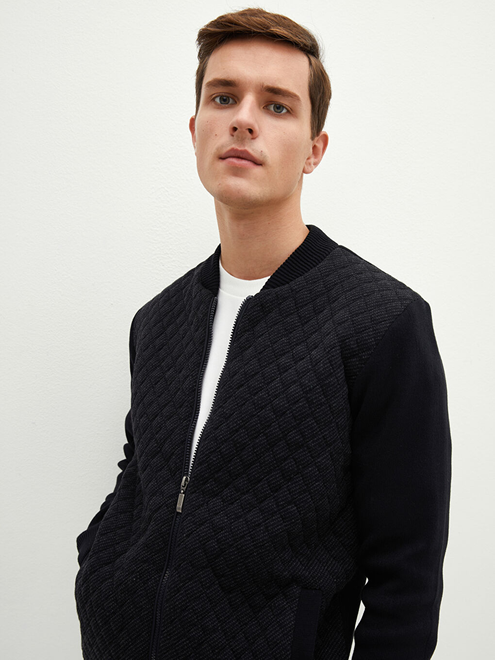 ерлерге арналған стандартты пішімдегі колледж жағалы трикотаж кардиган-3