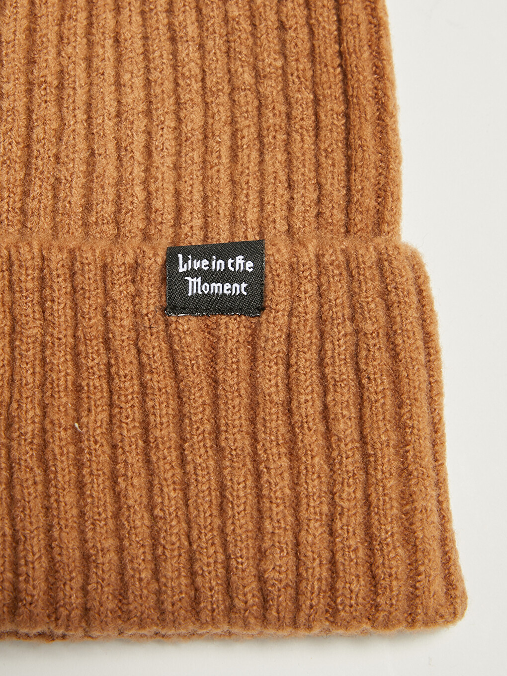 Label Printed Women's Knitwear Beanie-4