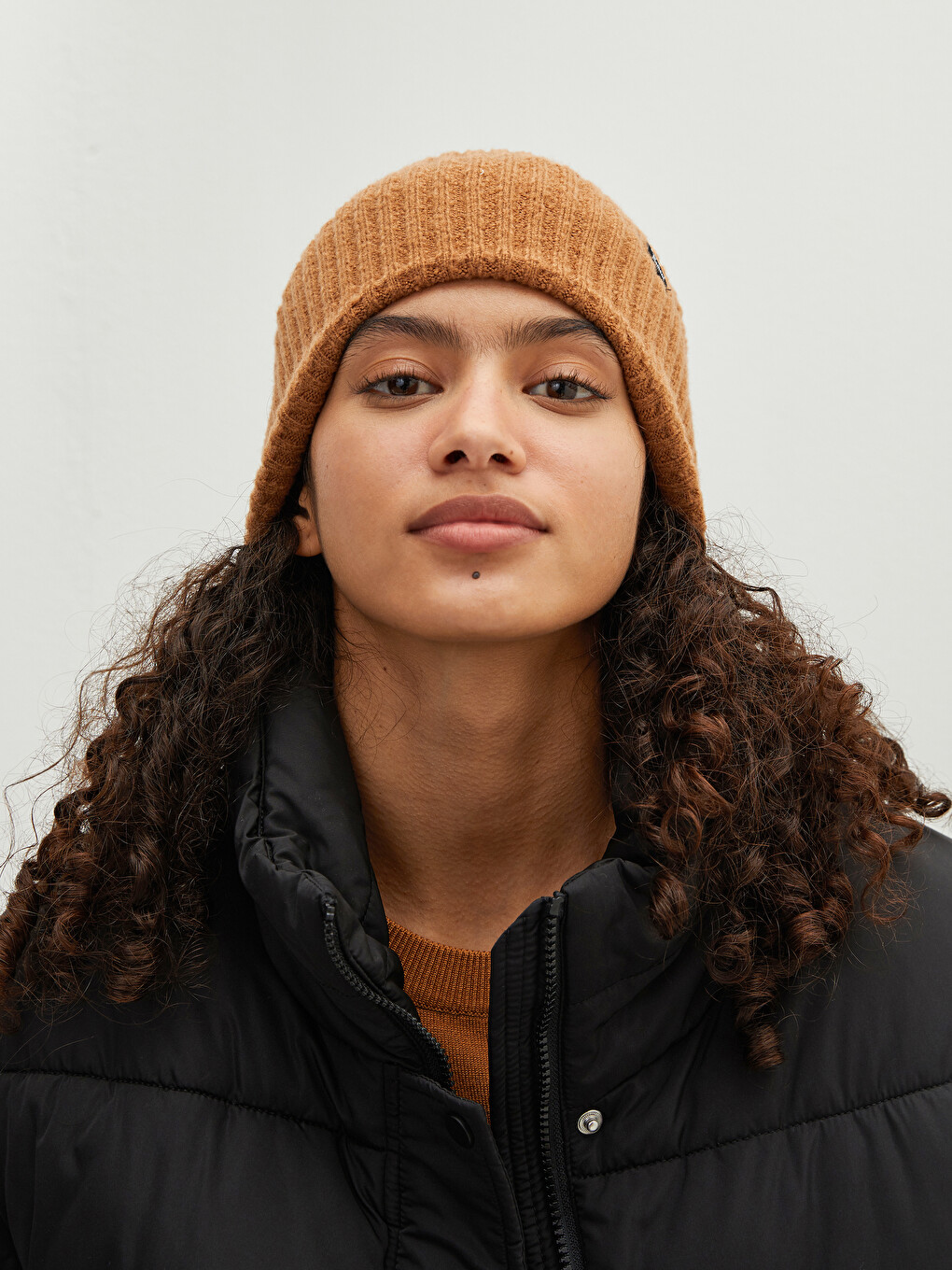 Label Printed Women's Knitwear Beanie-1