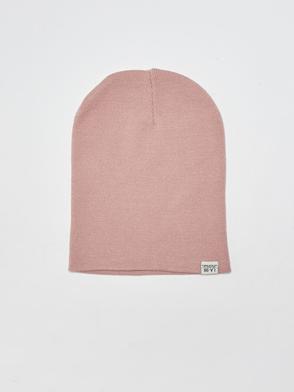 قبعة تريكو مفصلة للسيدات