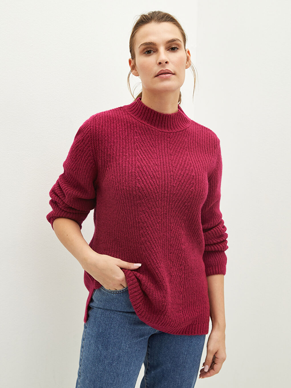 Свитер из трикотажа с длинным рукавом и полуводолазкой, с узором для женщин-2